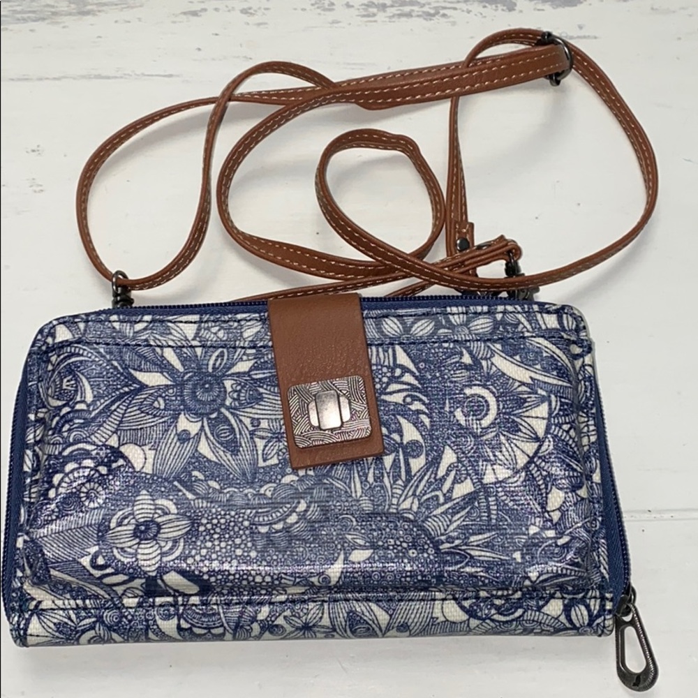 Sakroots Wallet On String Wristlet Bnnt - image 1